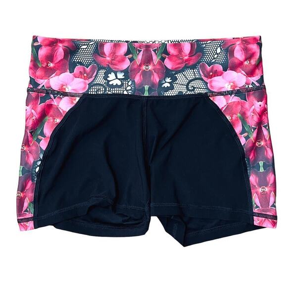 Nux Women's Workout Shorts Medium Black and Pink Rose Print NWT - Picture 1 of 10